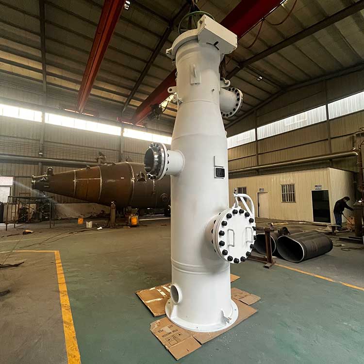 華豫生產(chǎn)供應(yīng)DN300旋流過(guò)濾器 額定流量100000m3/H